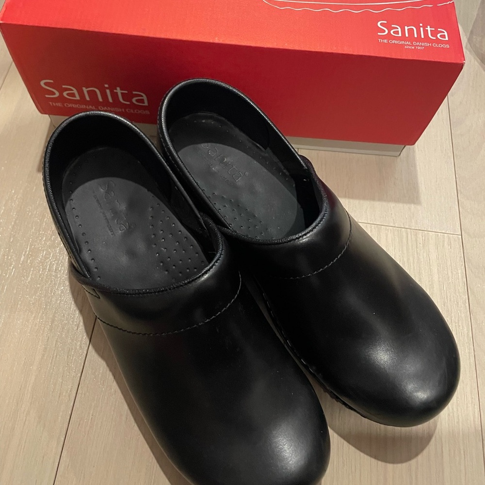Sanita shoes (orig European company of Dansko)